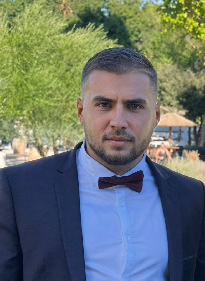 Enzo Bonnafous, fondateur de BNF Studio, créateur de sites web à Montpellier